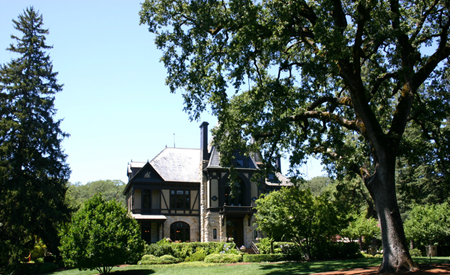 貝靈哲酒莊（Beringer Vineyards）